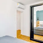 Stella Apartment